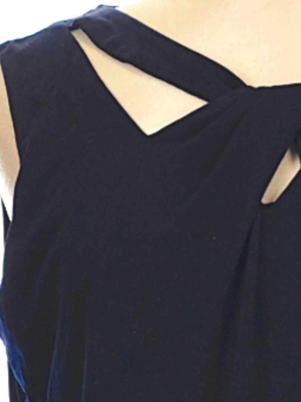 Nine West Sleeveless Cutout Twist-Front Top In Dark Navy Blue - Size Large - Picture 2 of 7